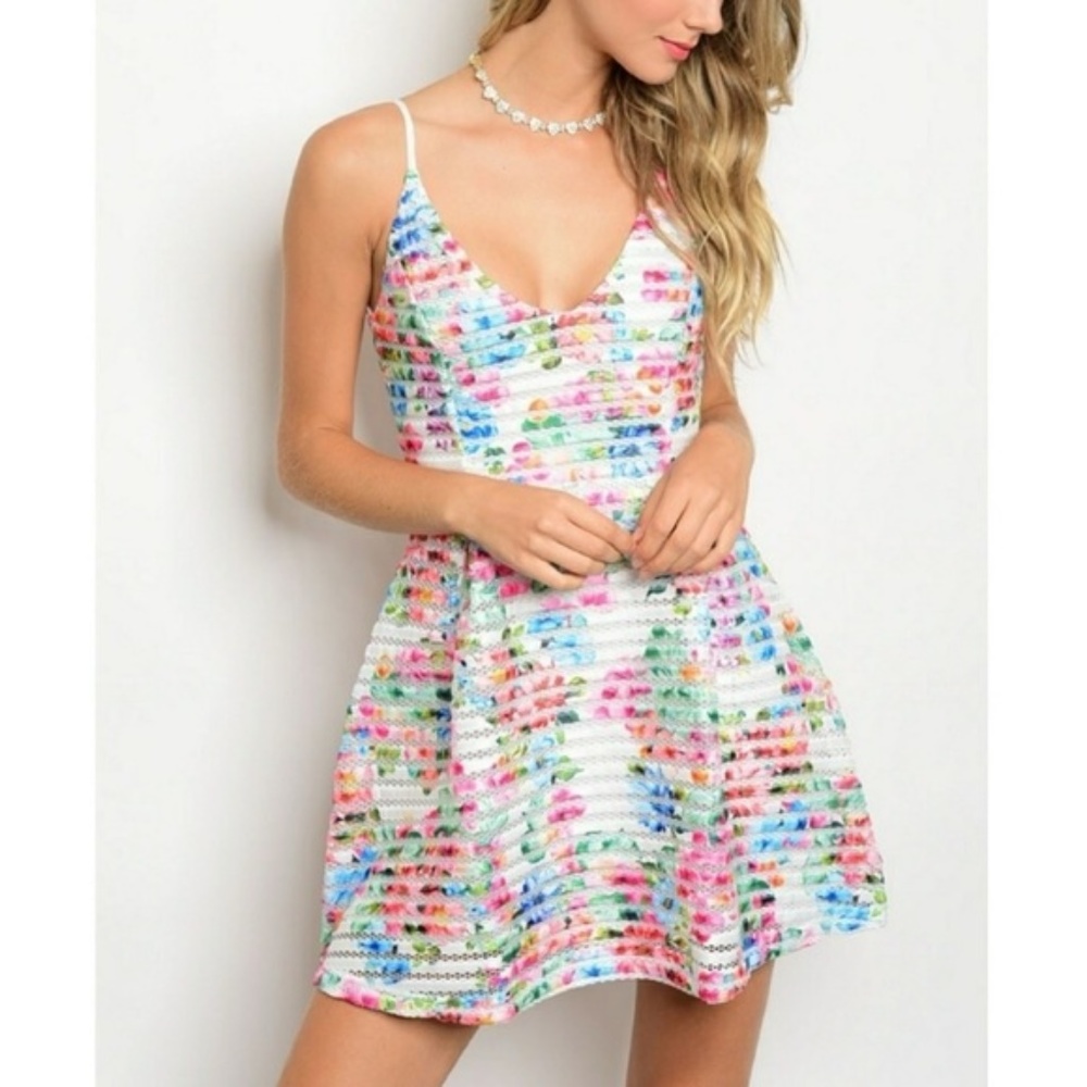 White floral V neck spaghetti strap fit and flare skater dress Small S Large L